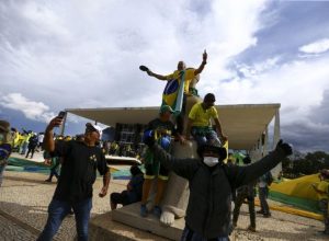 Nesta quarta-feira (8), completam-se dois anos da maior onda de distúrbios políticos em seis décadas no país.
Marcelo Camargo / Agência Brasil