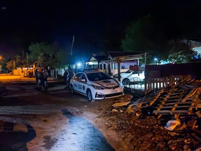 Em Santa Maria, dois homens são mortos e uma mulher grávida é baleada, dentro de casa Brigada Militar / Divulgação